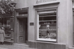 Geschäft 1933